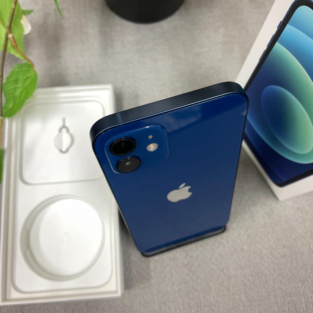 新品同様 iPhone 12 64GB ブルー 国内版 SIMフリー 送料無料