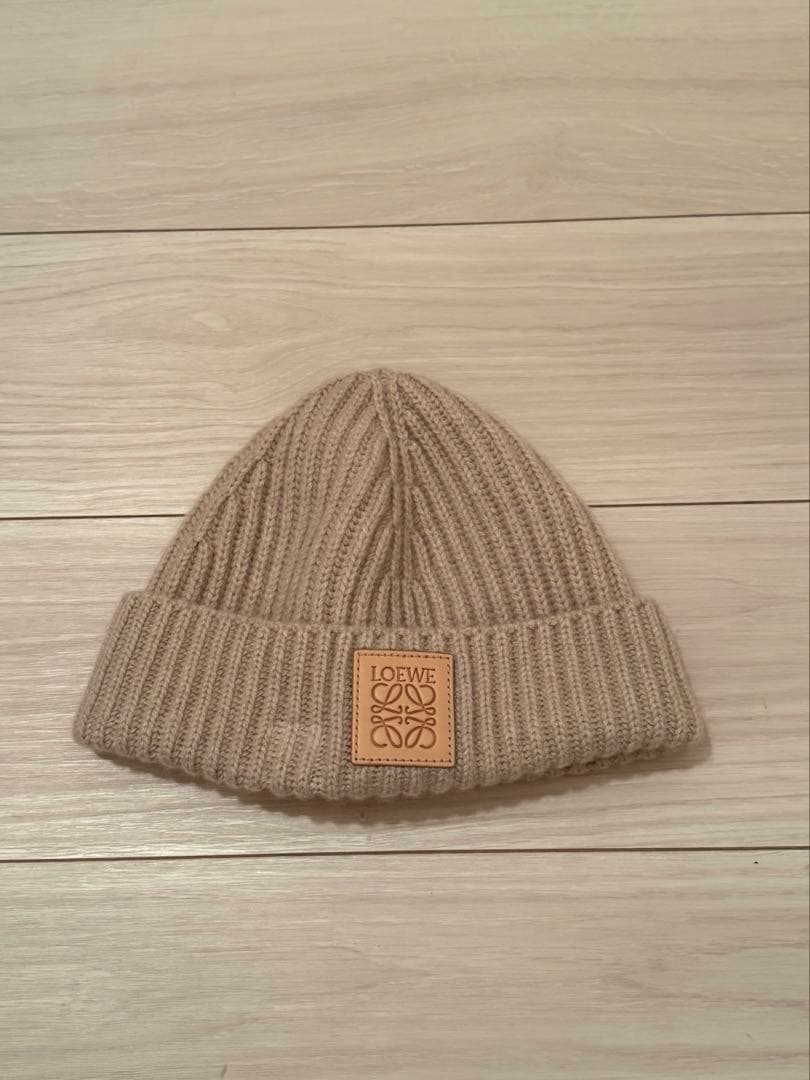 ロエベ LOEWE KSA9OT1X01 ニットキャップ