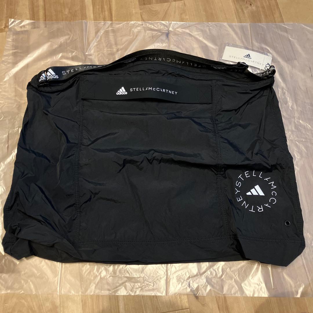 adidas STELLA McCARTNEY スポーツバッグ　ブラック