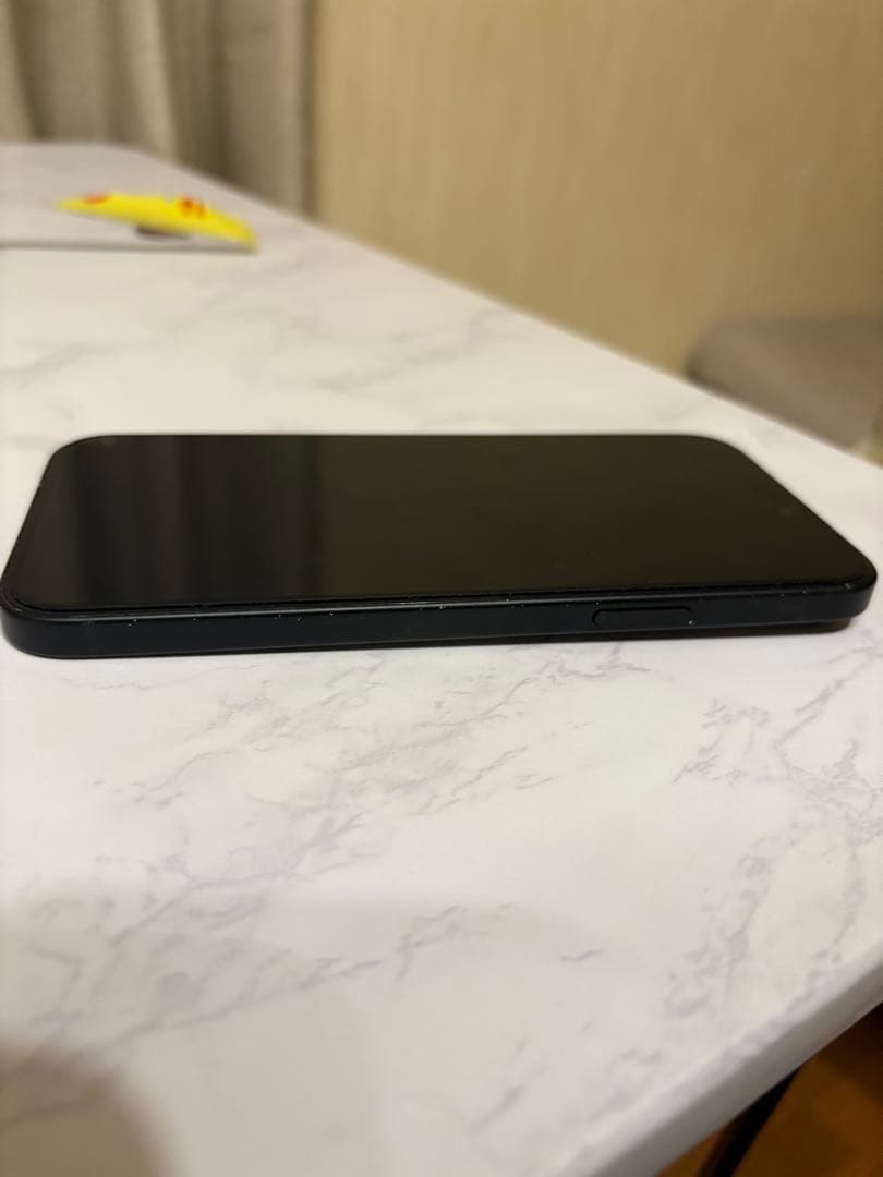 iPhone 15 Plus 本体　256G ミッドナイト