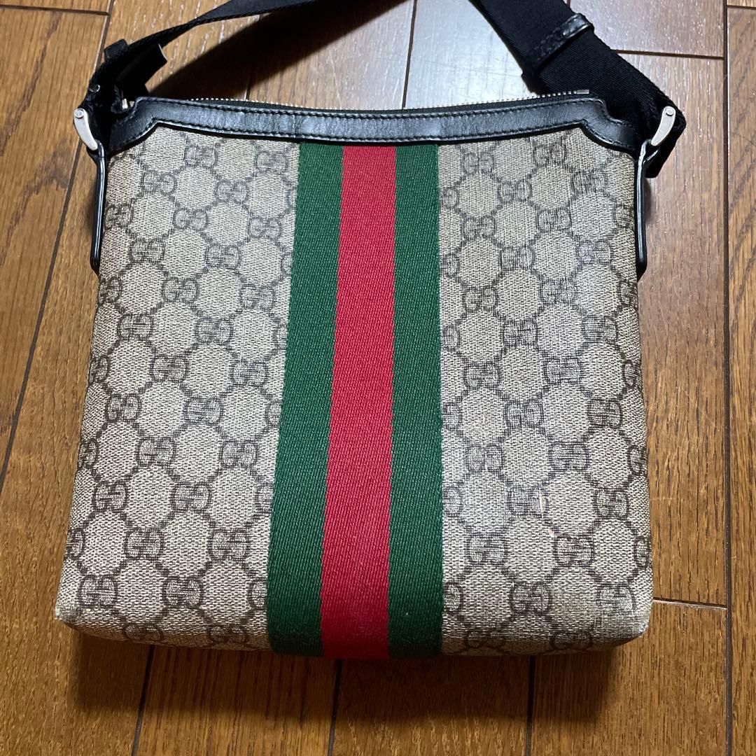 GUCCI ggスプリーム　ショルダーバッグ