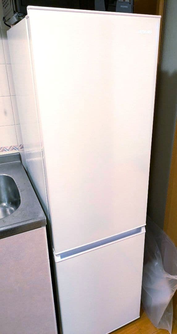 アイリスオーヤマ IRIS OHYAMA 冷蔵庫170L IRSD-17A-W