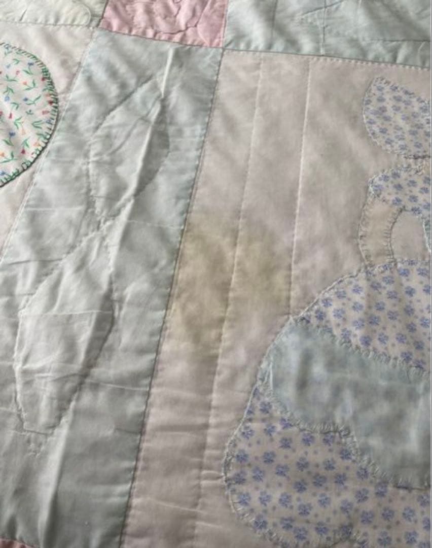 【リメイクにもオススメ】希少　アメリカンヴィンテージキルト　　かなり大きめサイズ