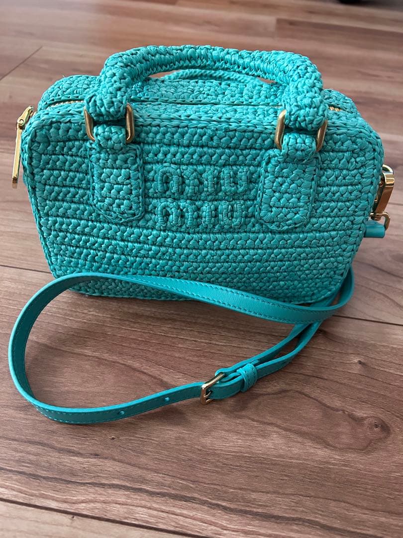 miumiuアルカディ クロシェ ラフィア ミニショルダーバッグ 2way