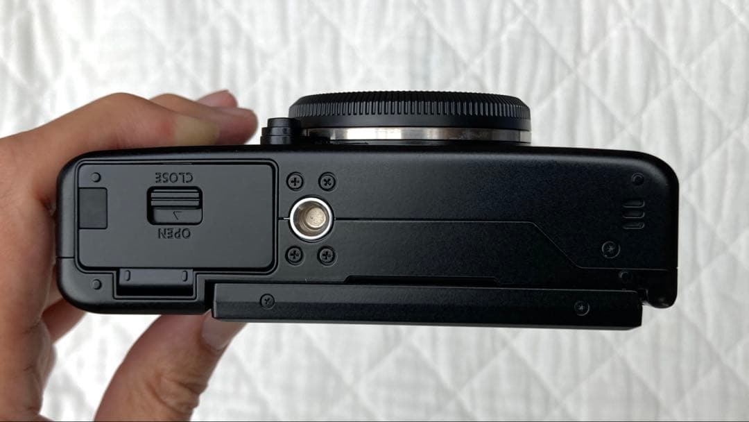 FUJIFILM X-T100 黒 ＋ XC 15-45mm レンズキット