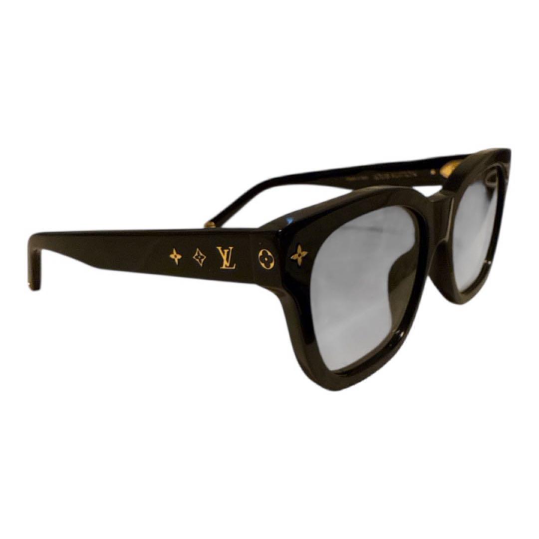 LOUIS VUITTON ブラックサングラス（美品）