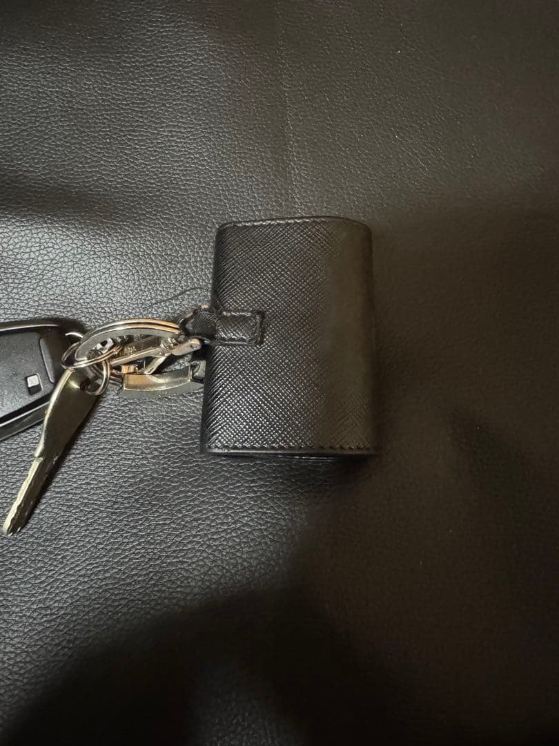 プラダ　PRADA AirPods pro ケース