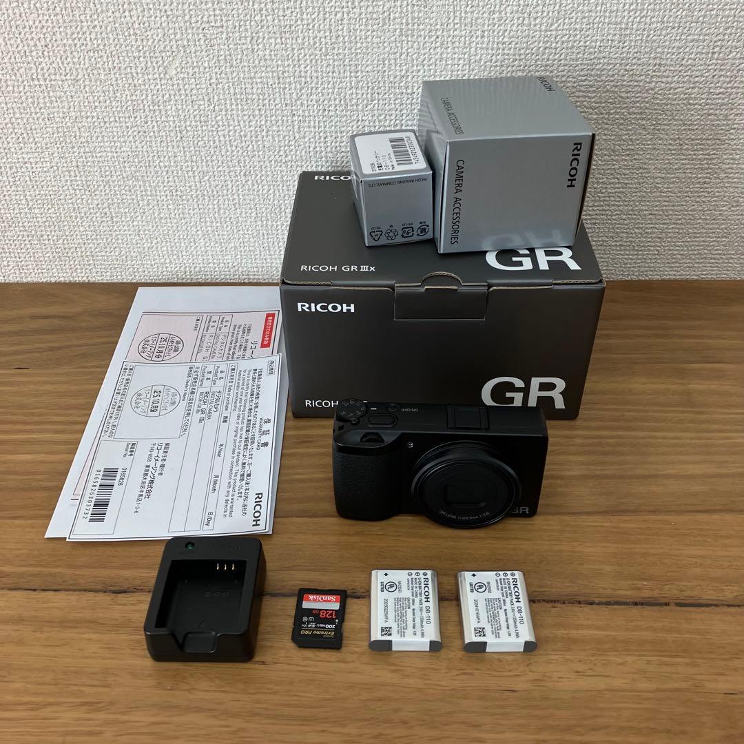 ショット数100以下！RICOH GRIIIx