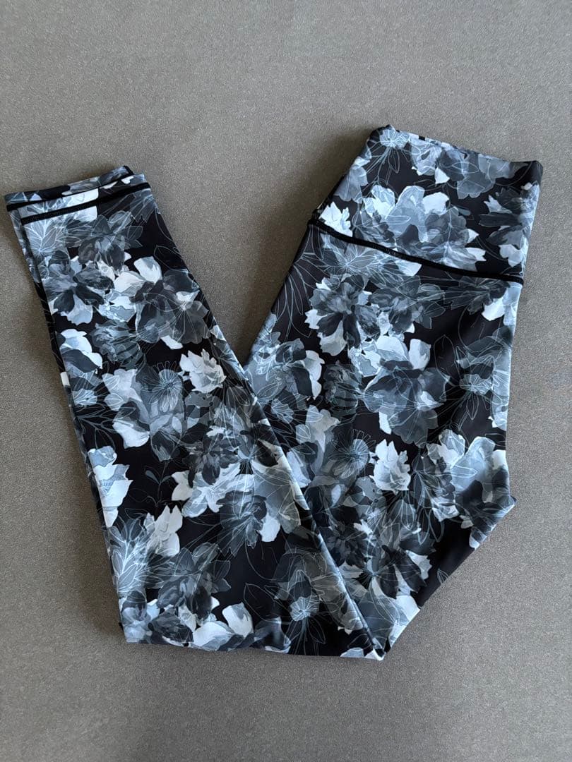 Sukala フラワープリント　セットアップ　Lサイズ