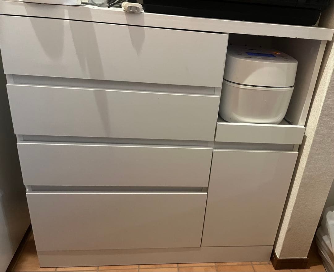 【短期間使用】LOWYA(ロウヤ) キッチンボード　90幅　ホワイト　組立済み