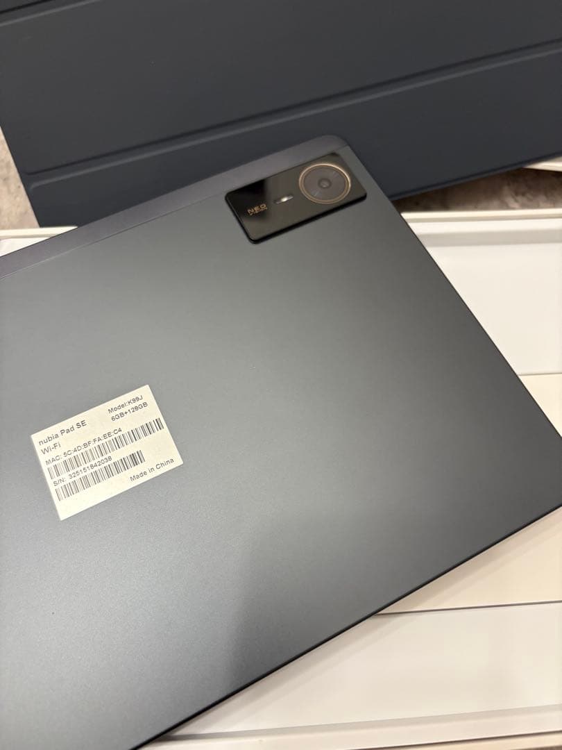 使用なし　公式アクセサリ付　nubia Pad SE 128GB タブレット