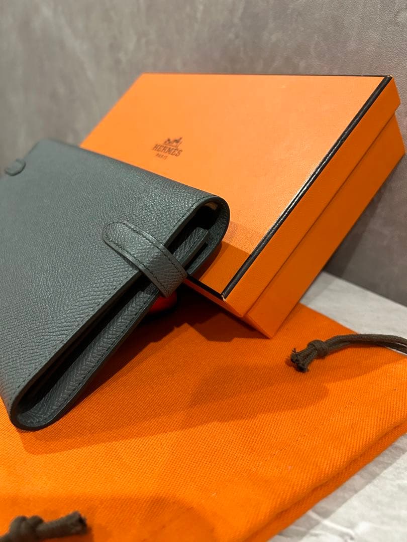 【貴重カラー】 エルメス ケリーウォレット ロング ヴェールアマンド エプソン