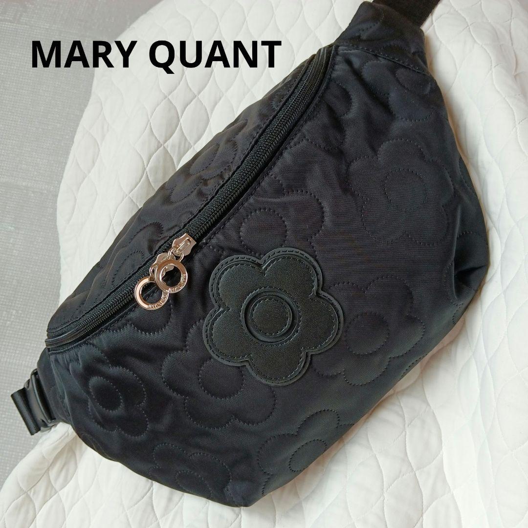 美品◆MARY QUANT ボディバッグ キルティング 花 デイジー ブラック