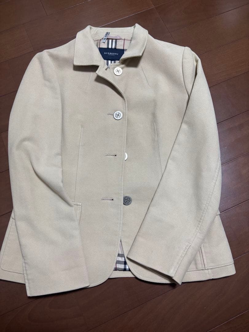 Burberryベージュ テーラードジャケット 42