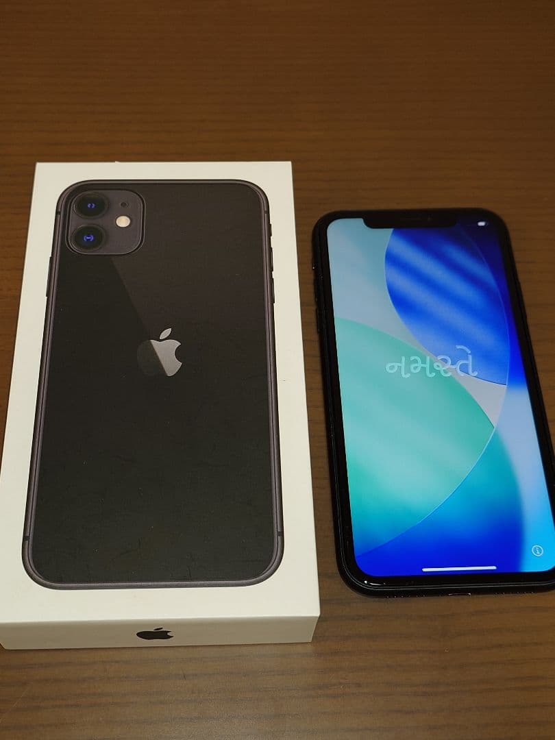 iPhone 11 ブラック 64GB 箱つき