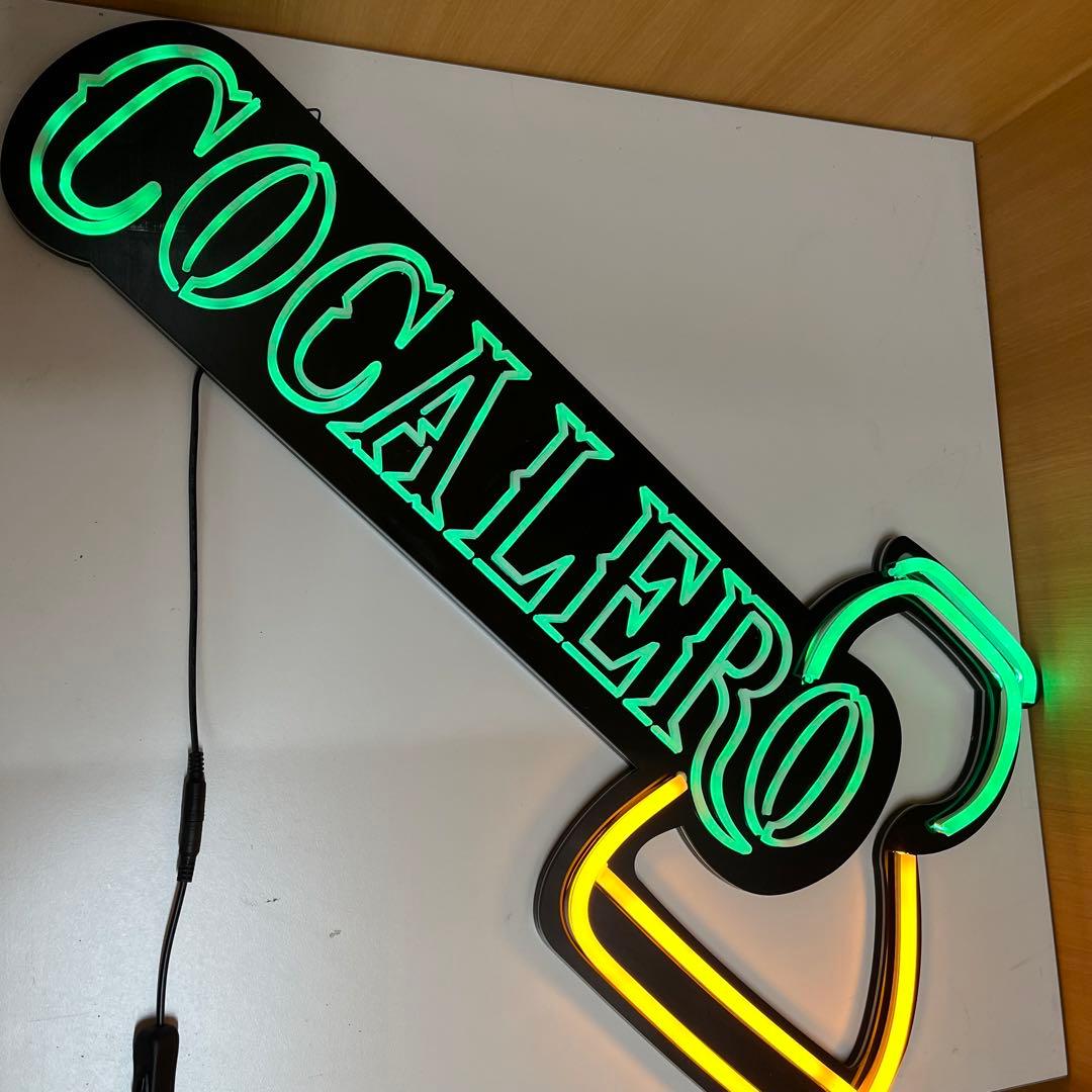コカレロ ネオンサイン風看板