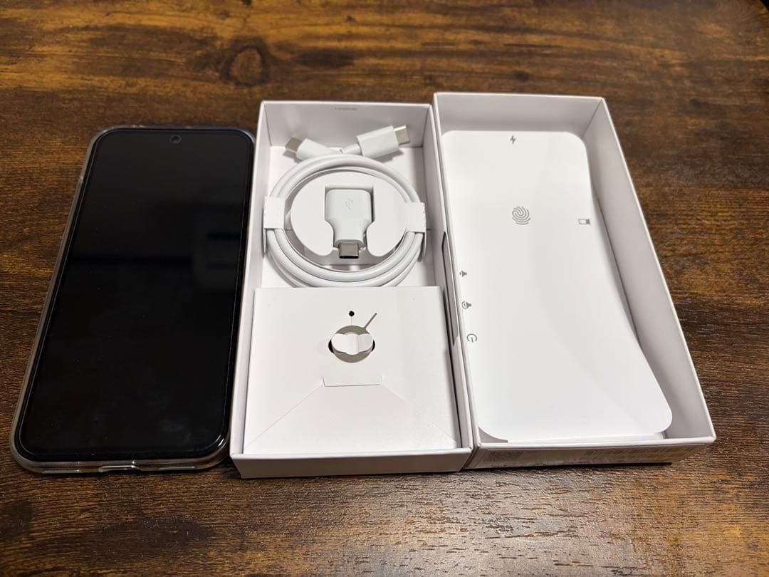 Google Pixel 8a 本体 ブラック バッテリー容量100％