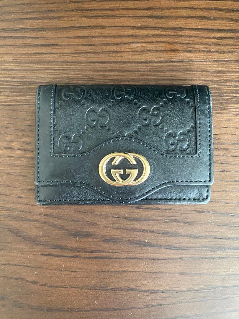 【ゆー】GUCCI ブラックレザー 名刺入れ