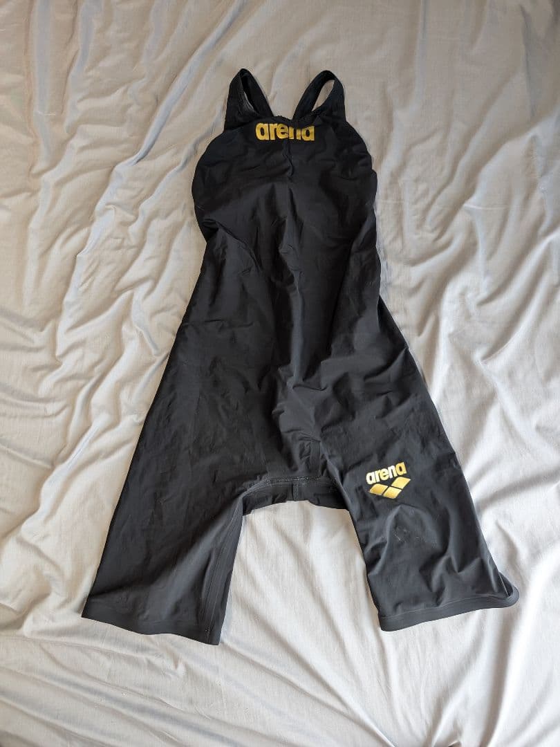 m*7様 arena　アルティメットアクアフォースMF　競泳用水着 アリーナ　高