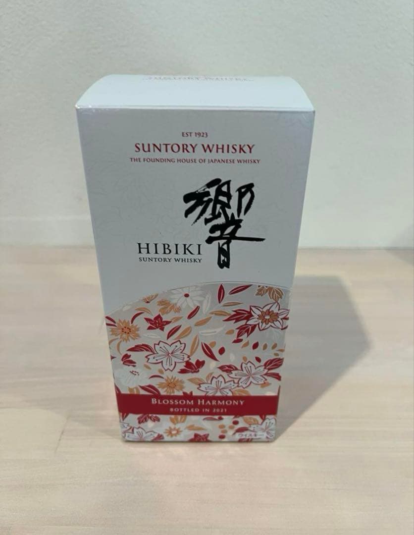 響ブロッサムハーモニー 2021 700ml 箱付