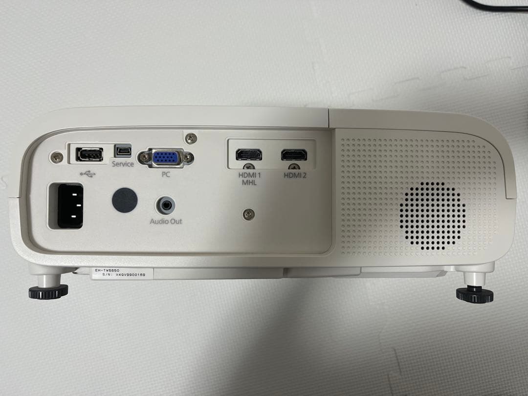 EPSON EH-TW5650 プロジェクター本体