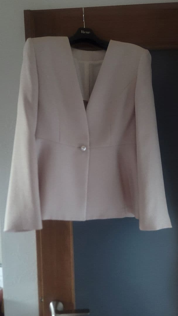 LOULOU WILLOUGHBY　ジャケット