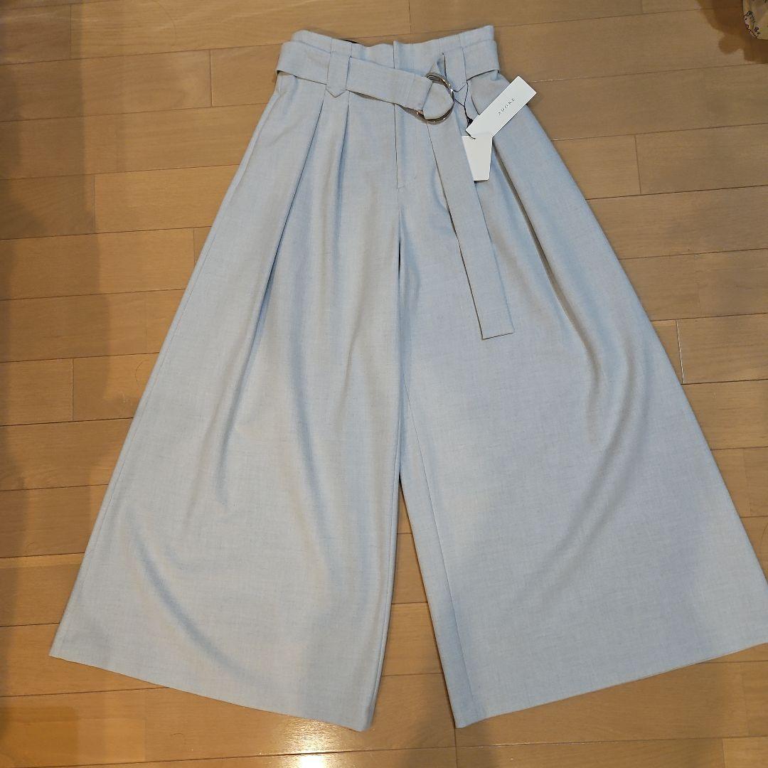 【新品タグ付き】アドーアADORE パンツ ベルト付き 定価39000円