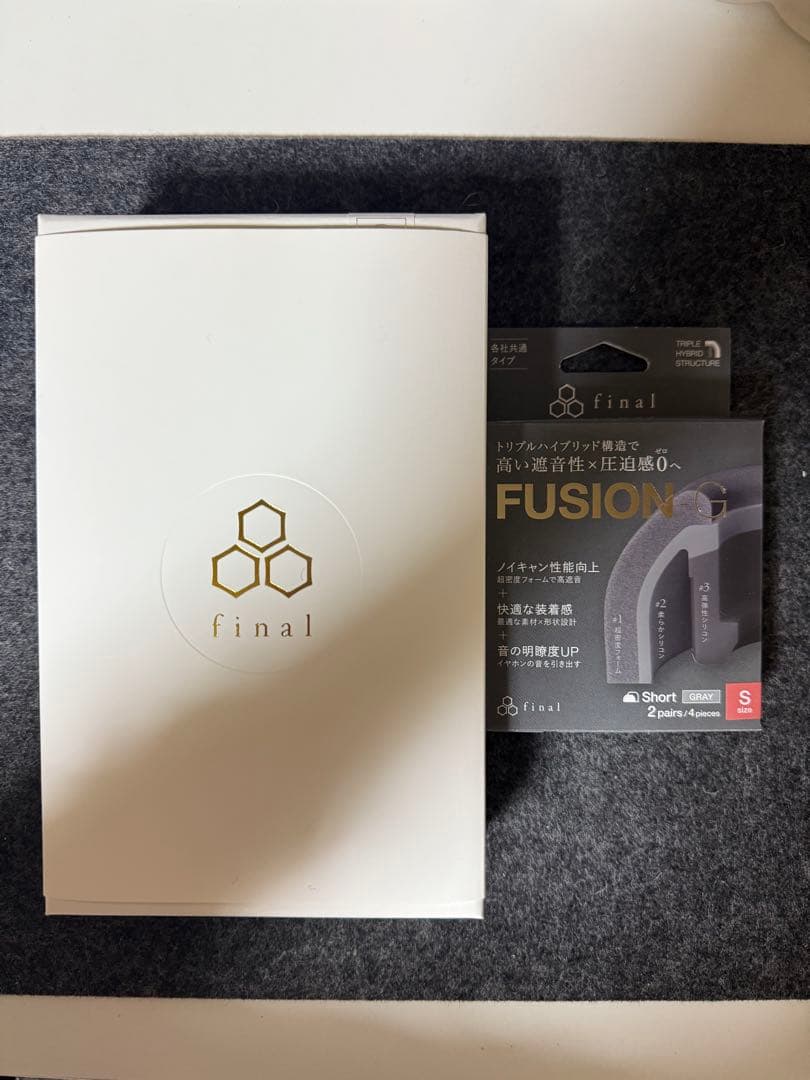 Final a8000　イヤホン