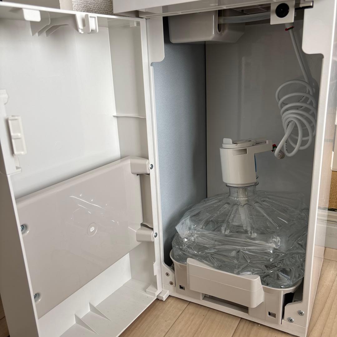 プレミアムウォーター ウォーターサーバー famfit（ファムフィット）本体