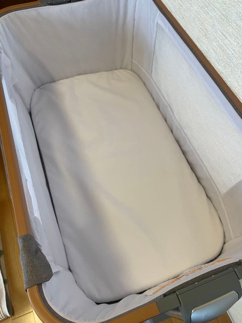 UBRAVOO ベッドサイドスリーパー 新品購入品