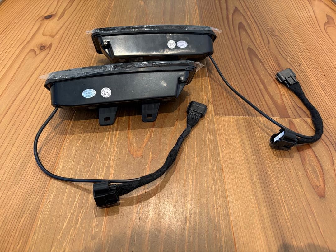 ディフェンダー　バックライト