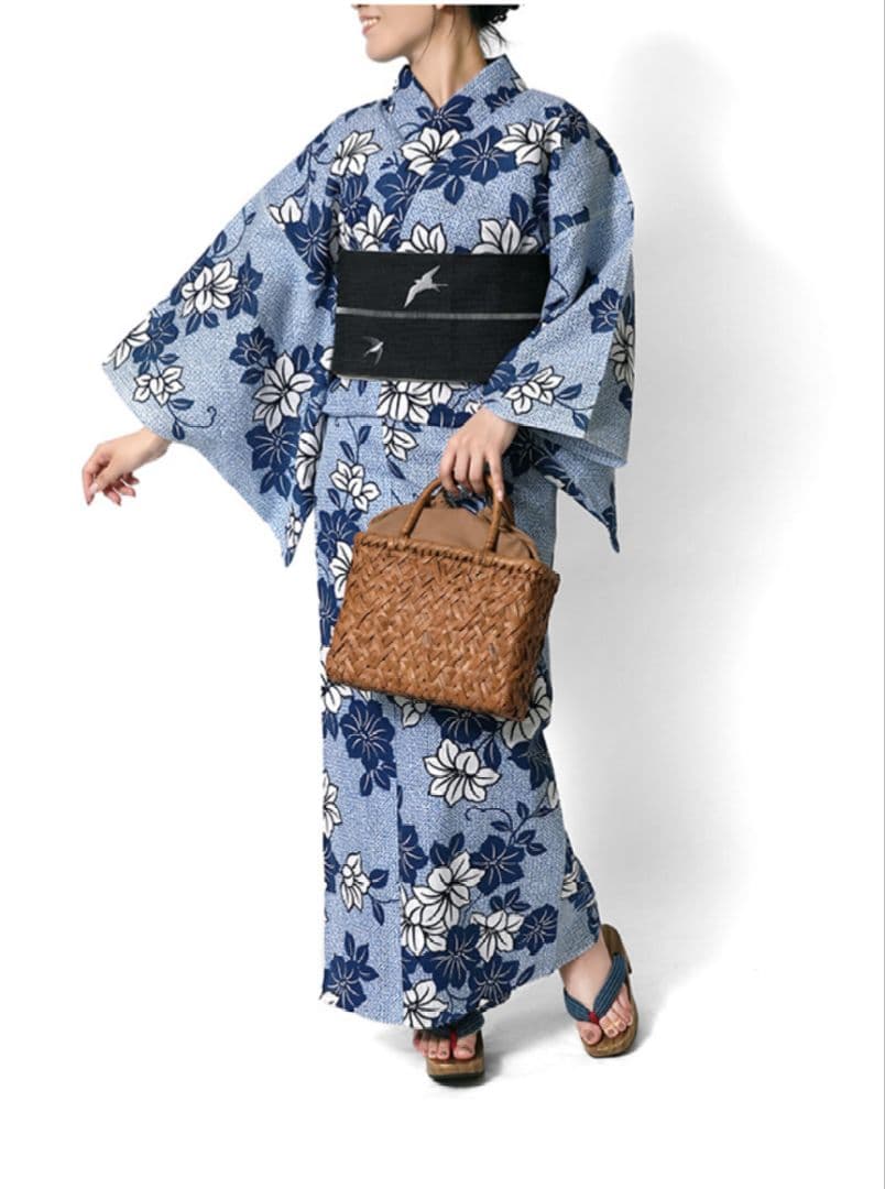 新品未使用　浴衣　つやび雅姫　有松鳴海絞り調　藍捺染　ブルー　50,600円