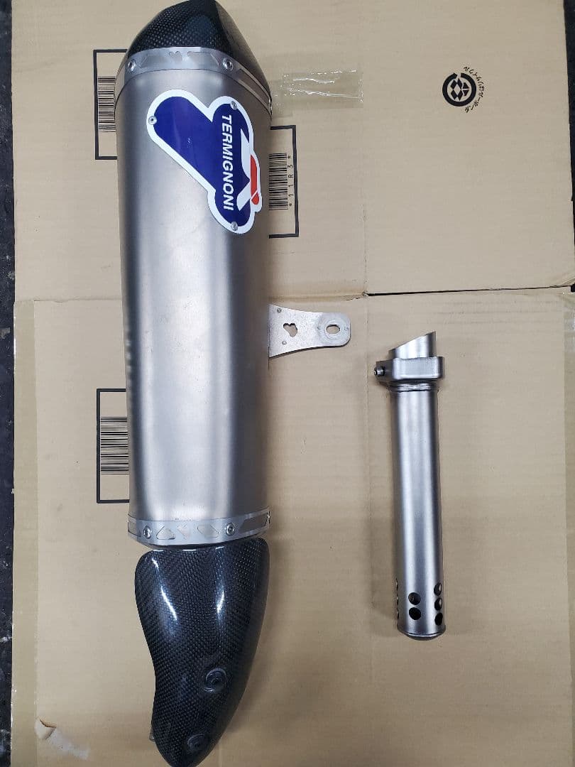 スズキ SV650/X用 TERMIGNONI サイレンサー