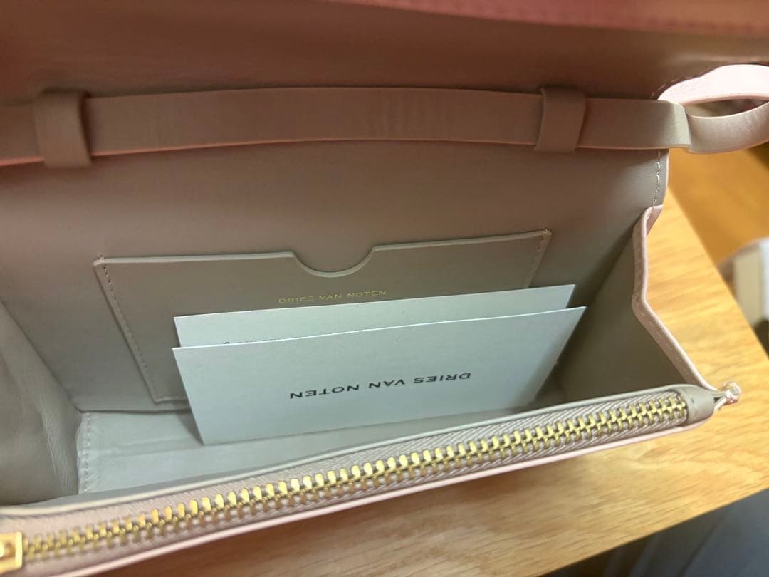 【お値引き中！】ドリス ヴァン ノッテン ショルダー財布