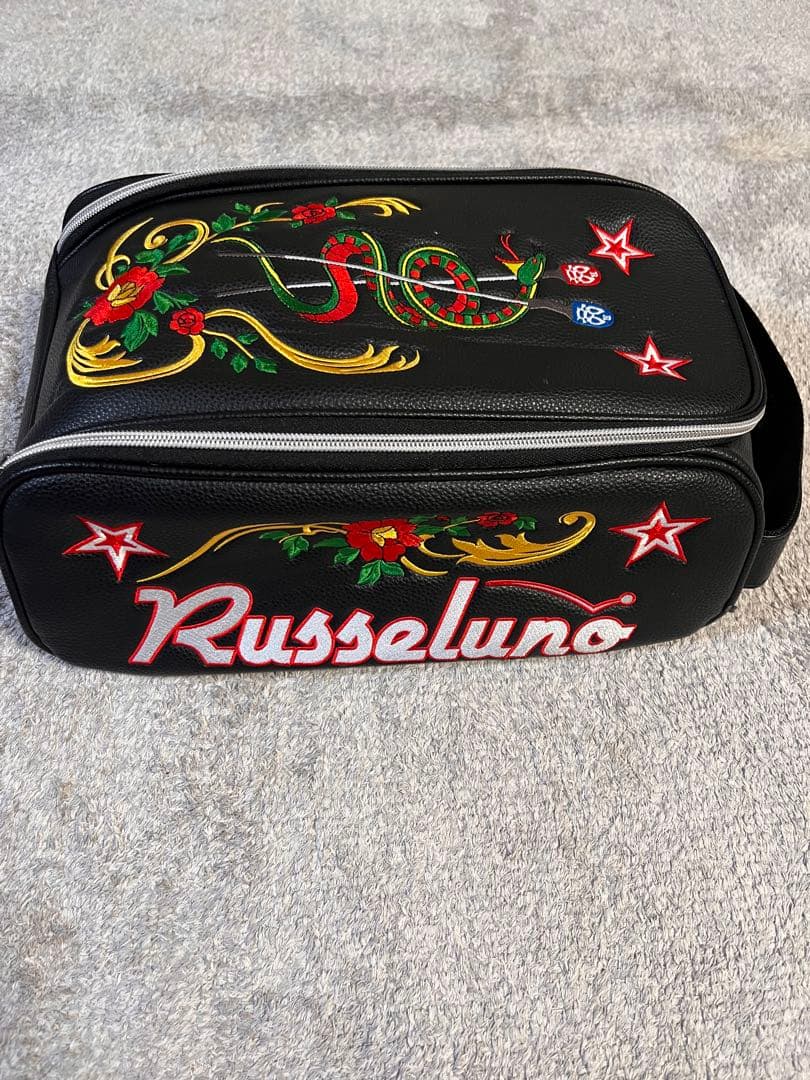 週末値引き❣️ラッセルノ　シューズケース