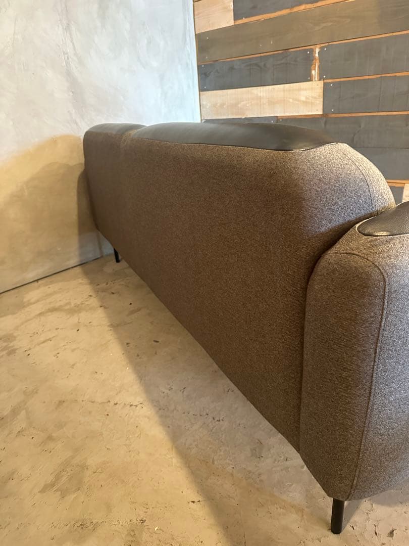 【東京23区配送無料】超高級　200cm レザー　デザイナーズ　ソファー　チェア