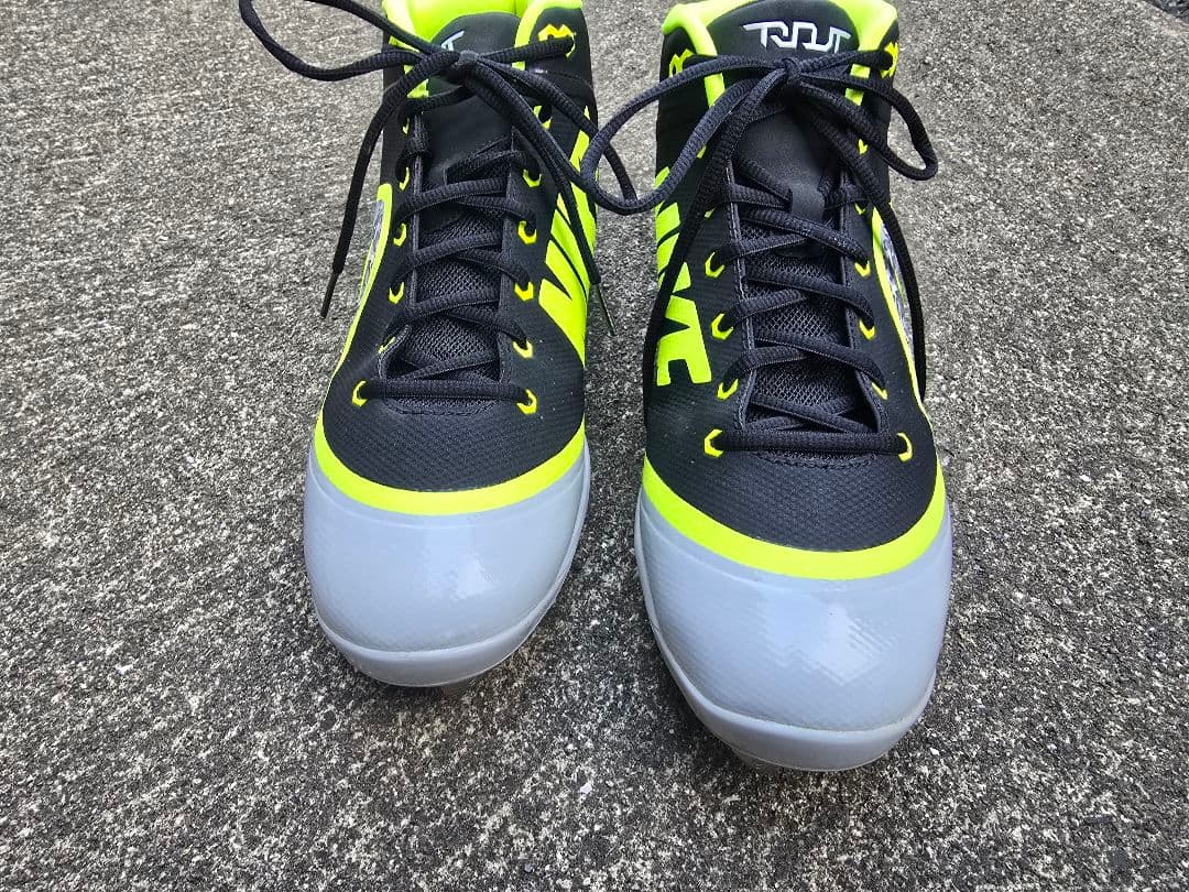 【音速の風雲児】Nike ハイカット 野球スパイク