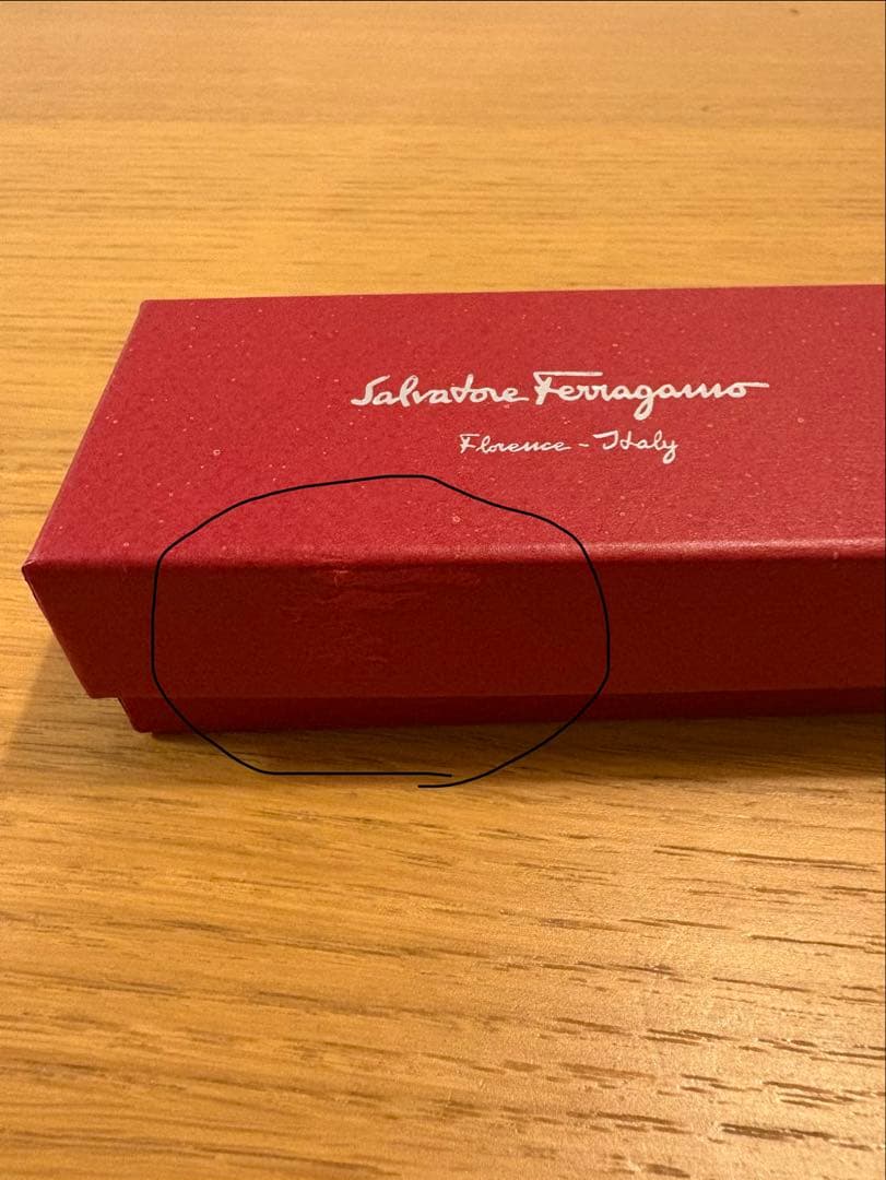 Salvatore Ferragamo バレッタ　スワロフスキー