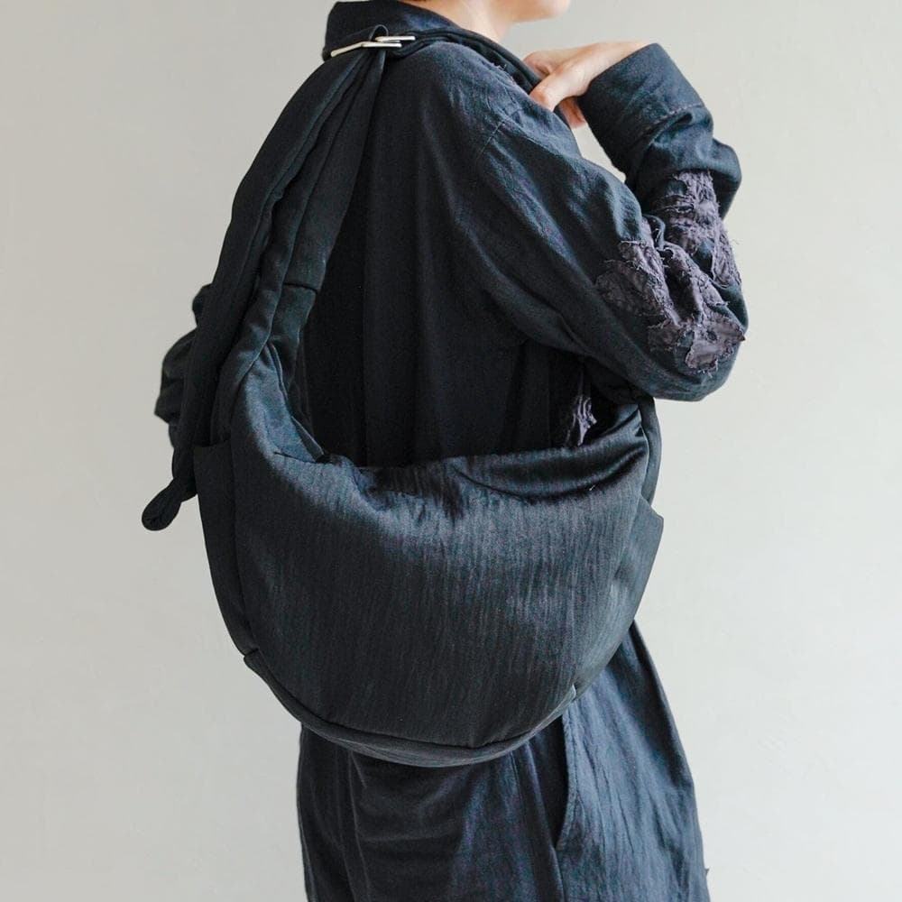 美品 ITTI ANNIE PUFFER TOWN MOON BAG イッチ