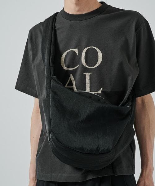 美品 ITTI ANNIE PUFFER TOWN MOON BAG イッチ