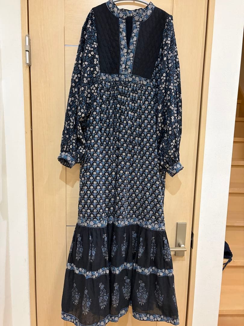 美品Freada フリーダ⭐︎キルトステッチ ハンドスクリーンワンピース　ヌキテパ