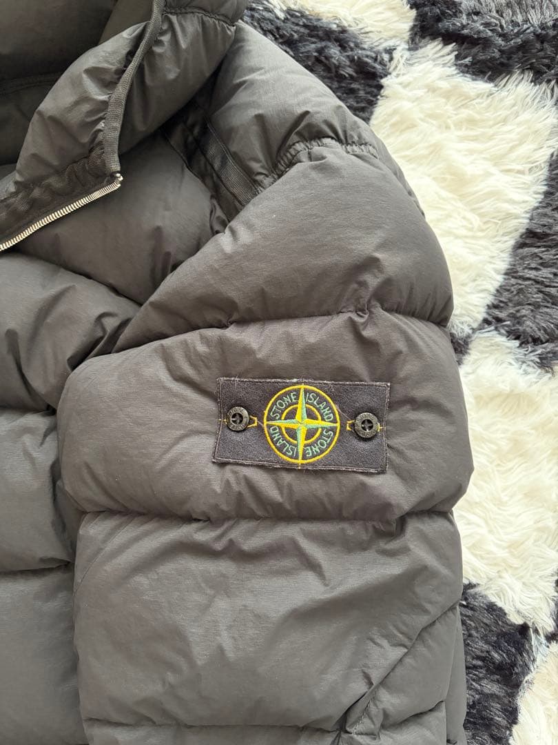 ジャケット・アウター STONE  SEAMLESS TUNNEL NYLON DOWN