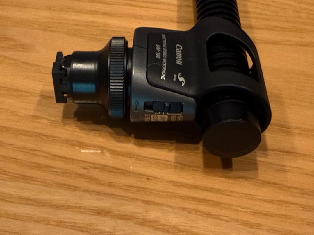 Canon DM-100 指向性ステレオマイクロフォン