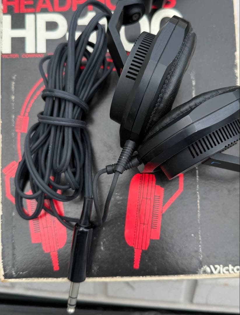 【希少品】victor ビクター　ステレオ ヘッドホン　HP-1100