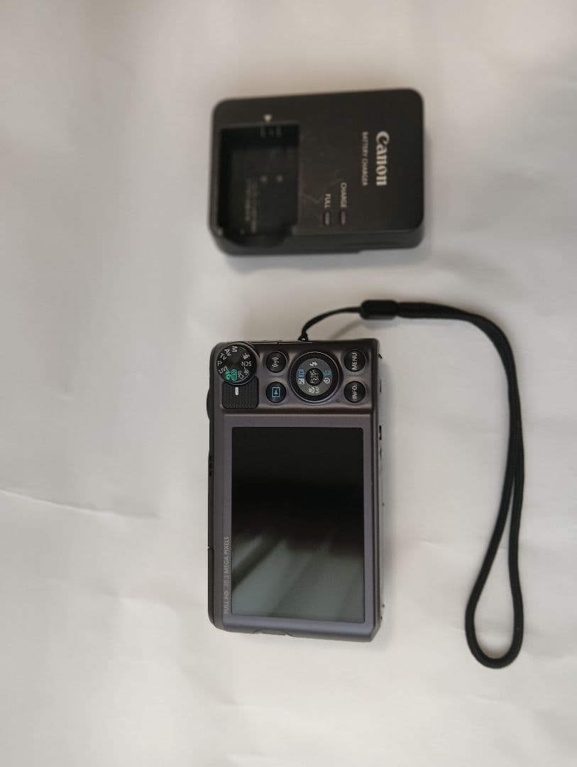 【最終値下げ】【24時間発送】Canon PowerShot SX720 HS黒