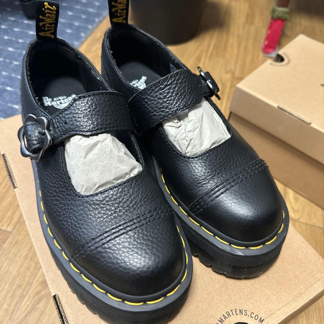 週末セールDr. MartensメリージェーンADDINAFLWR UK5 美品