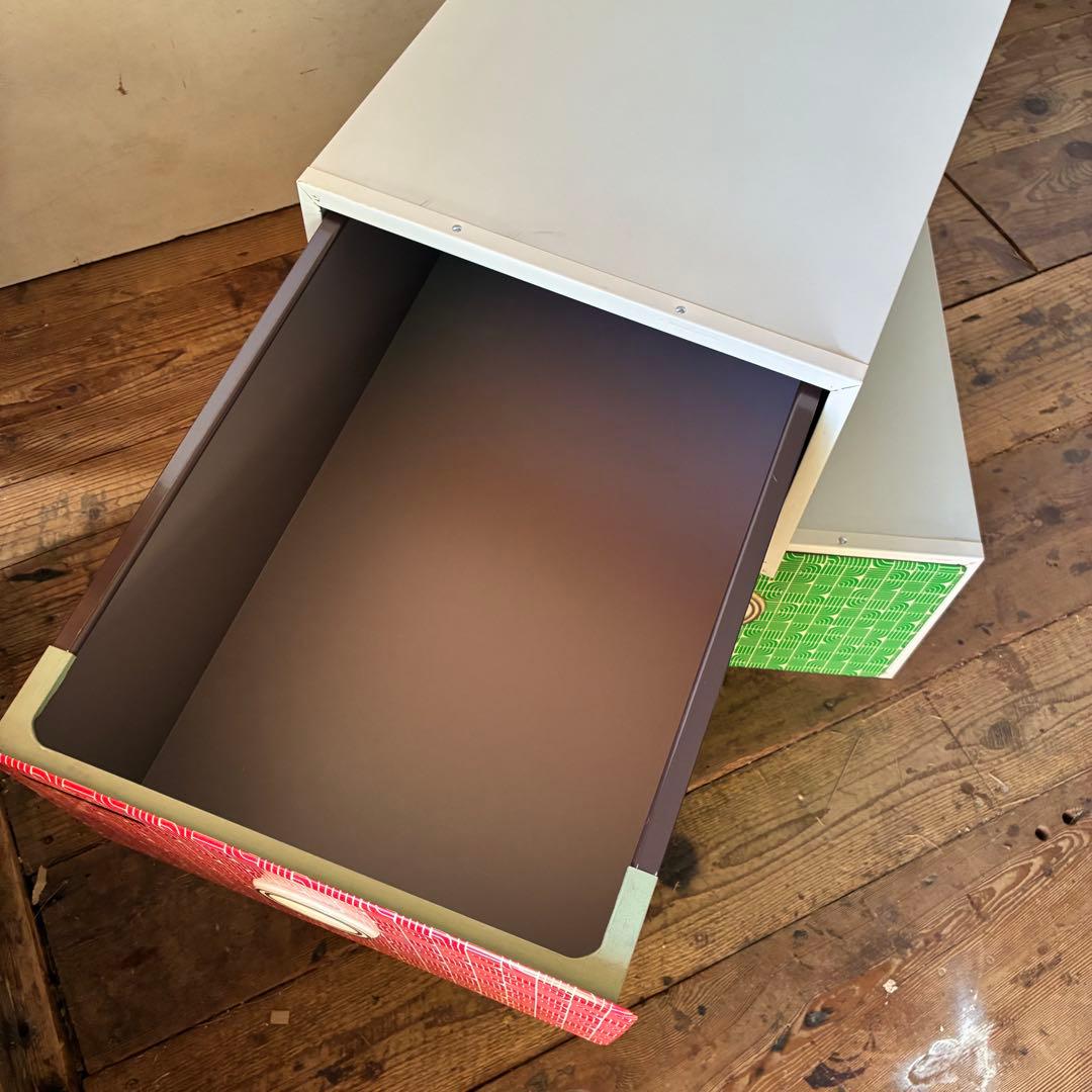 レトロポップ 衣装 衣類収納 ケース 幾何学 ミッドセンチュリー ブリキ