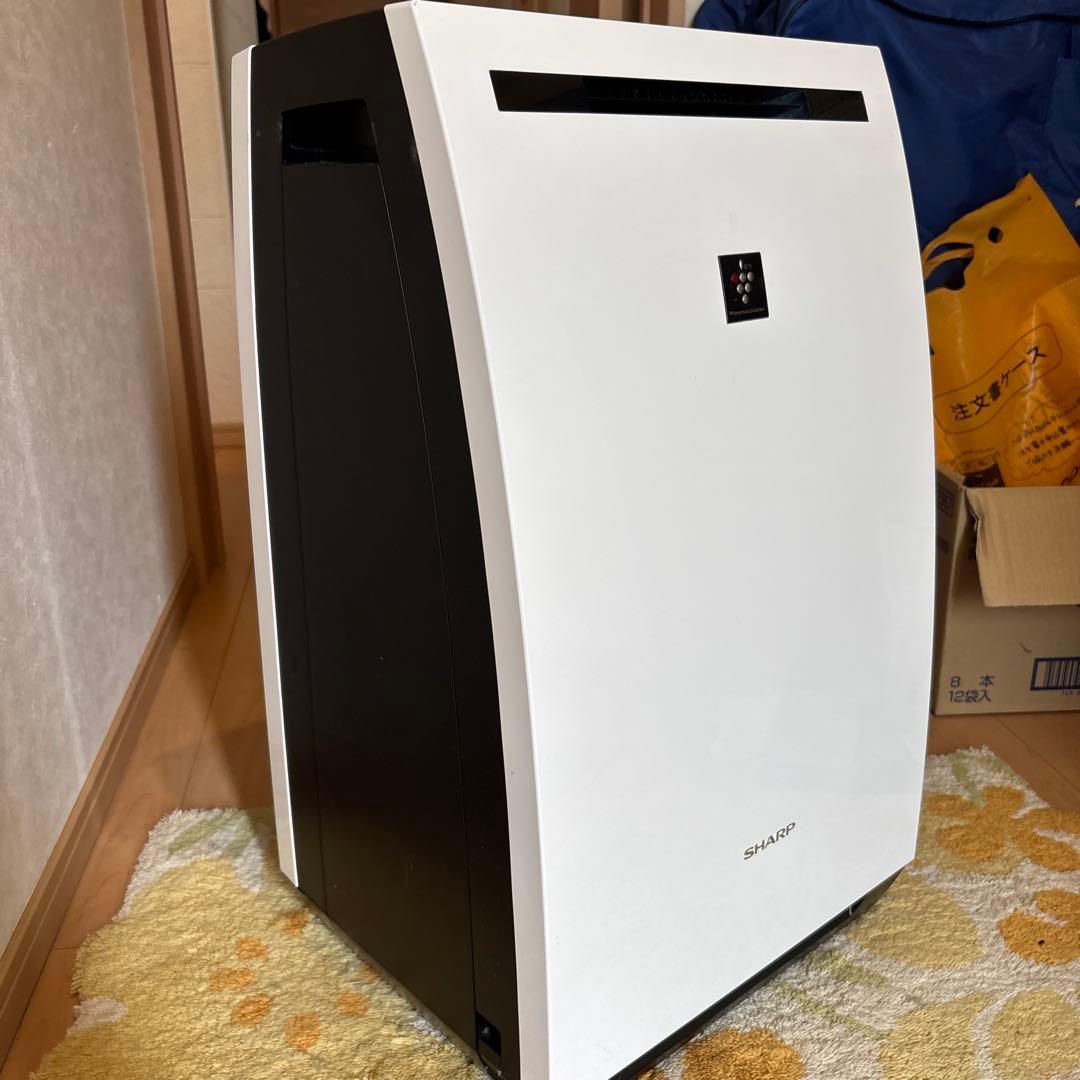 シャープ 除湿機 兼 加湿空気清浄機 KC-HD70-W 2019年製