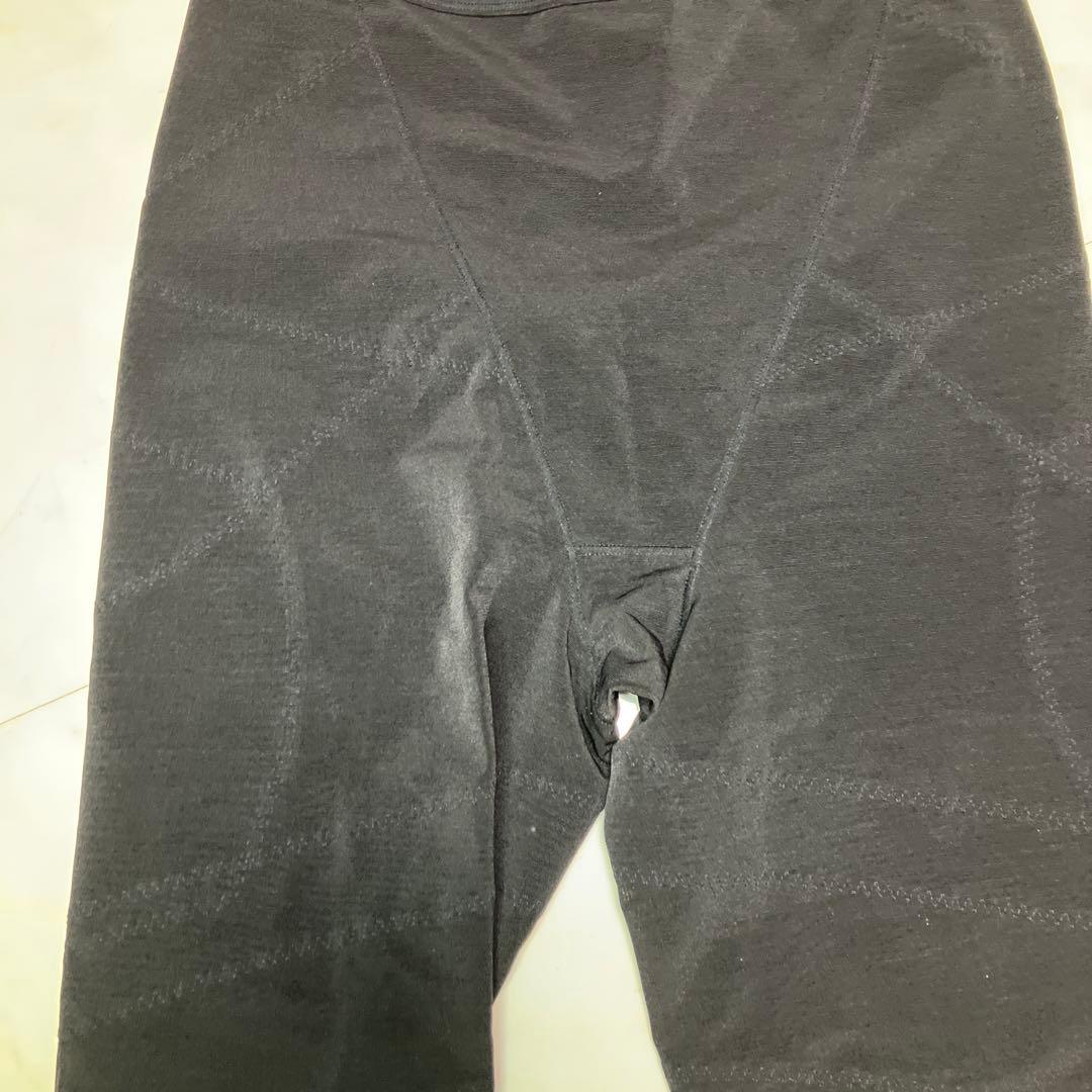 未使用⭐︎グラントイーワンズ LALA ドレナージュスパッツ　82 黒　光電子繊維