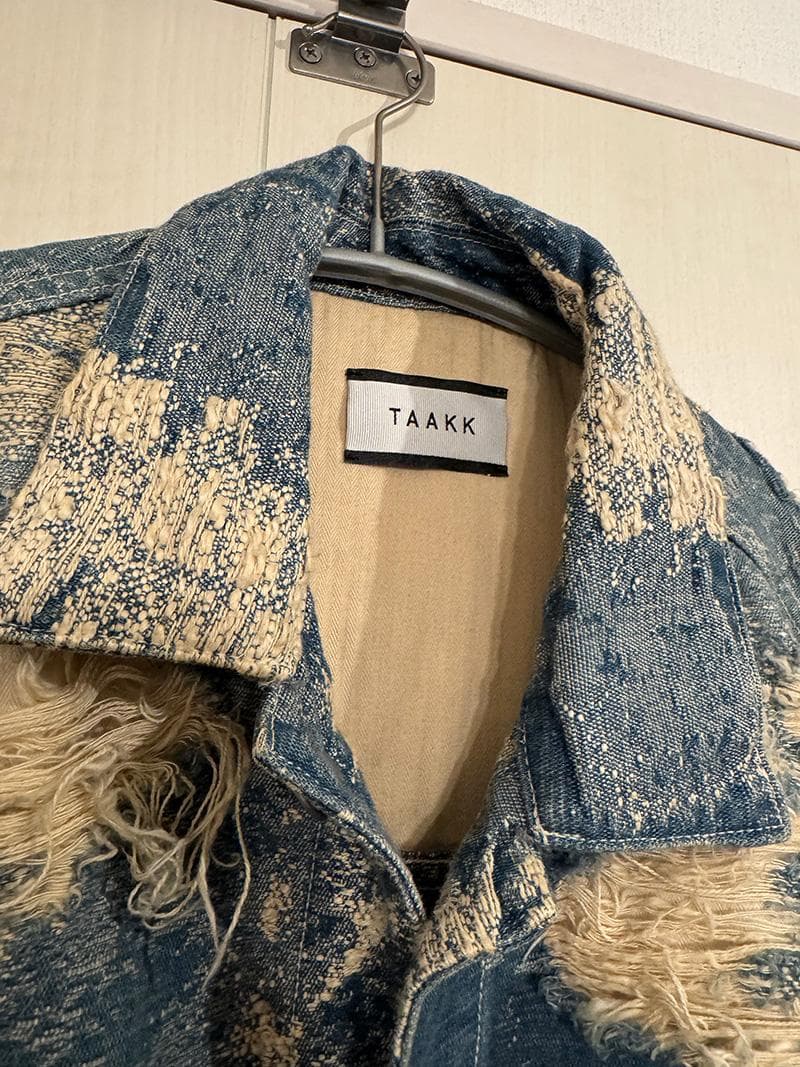 TAAKK ダメージデニムジャケット【美品】